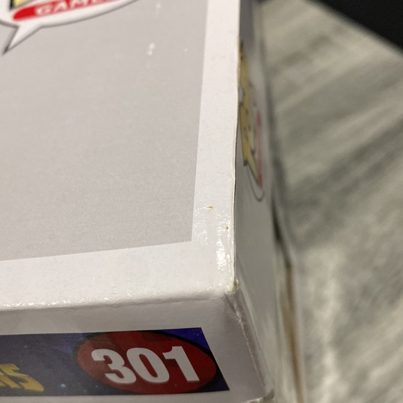 Funko Pop! Games | Contest of Champions #301: Howard the Duck - Bobble-Head - Picture 15 of 17